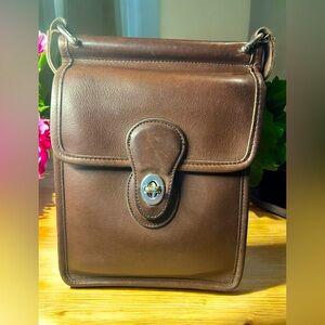 Vintage Coach Murphy #9930 in Mahogany Leather with Nickel Hardware.